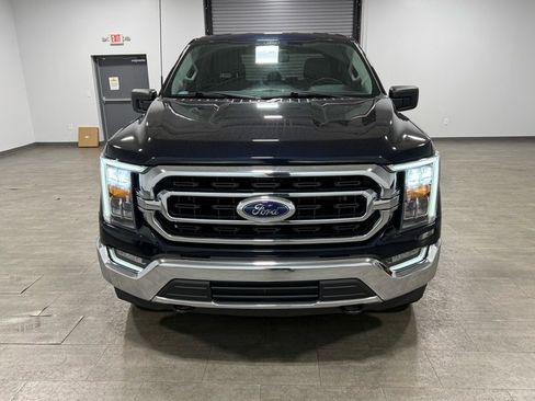 Certified 2022 Ford F150 XLT w/ Equipment Group 302A High image 9