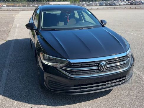 Used 2024 Volkswagen Jetta S image 18