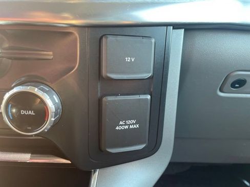 Used 2022 Ford F150 Lariat AWD/4WD image 16