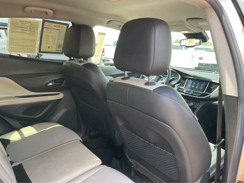 Used 2018 Buick Encore Preferred FWD image 24