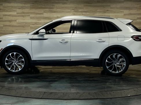 Used 2023 Lincoln Nautilus Reserve w/ Equipment Group 201A AWD/4WD image 11