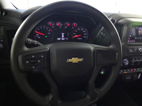Used 2025 Chevrolet Silverado 1500 Custom RWD image 17