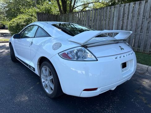 Used 2008 Mitsubishi Eclipse SE FWD image 5