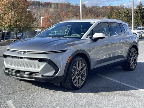 New 2026 Chevrolet Equinox EV LT w/ LPO, Tech Bronze Package image 3