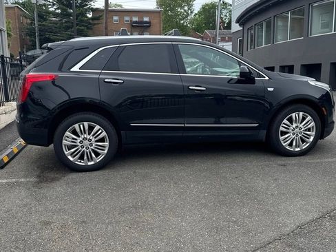 Used 2019 Cadillac XT5 Premium Luxury AWD/4WD image 7