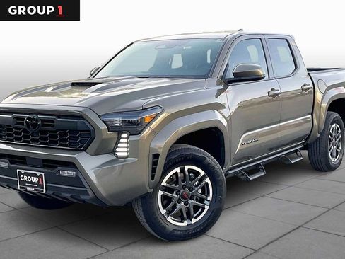 Used 2026 Toyota Tacoma TRD Sport RWD image 1
