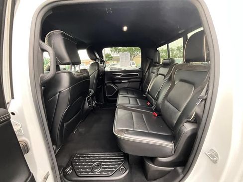 Used 2022 RAM 1500 Laramie AWD/4WD image 28