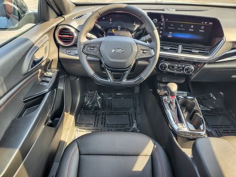 New 2026 Chevrolet Trax RS w/ Sunroof Package image 11