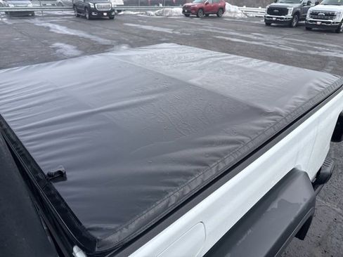 Used 2020 Jeep Gladiator Rubicon image 16