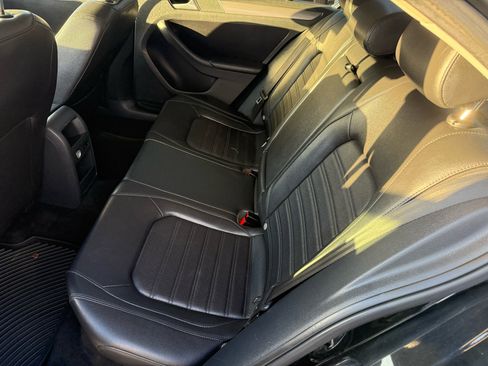 Used 2014 Volkswagen Jetta SEL image 10