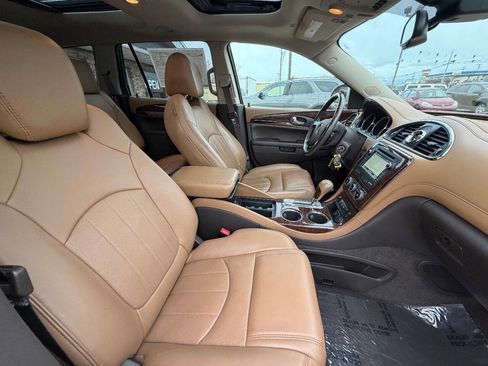 Used 2017 Buick Enclave Premium w/ Experience Buick Package image 18