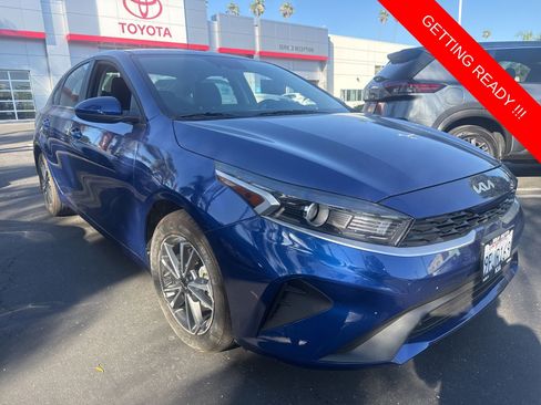 Used 2023 Kia Forte LXS image 9
