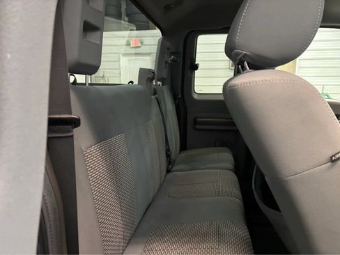 Used 2012 Ford F250 XLT w/ XLT Interior Pkg AWD/4WD image 32