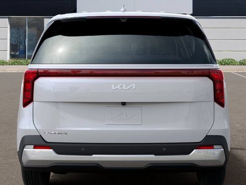 New 2026 Kia Carnival EX FWD image 15