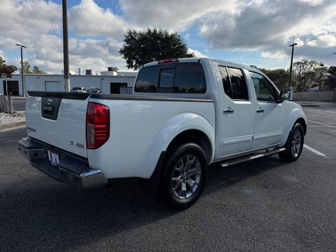 Used 2019 Nissan Frontier SL image 8