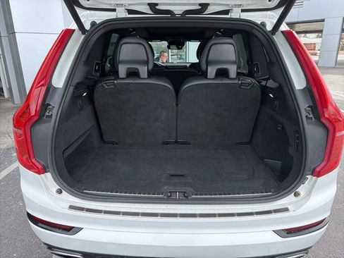 Used 2018 Volvo XC90 T6 R-Design w/ Convenience Package image 3