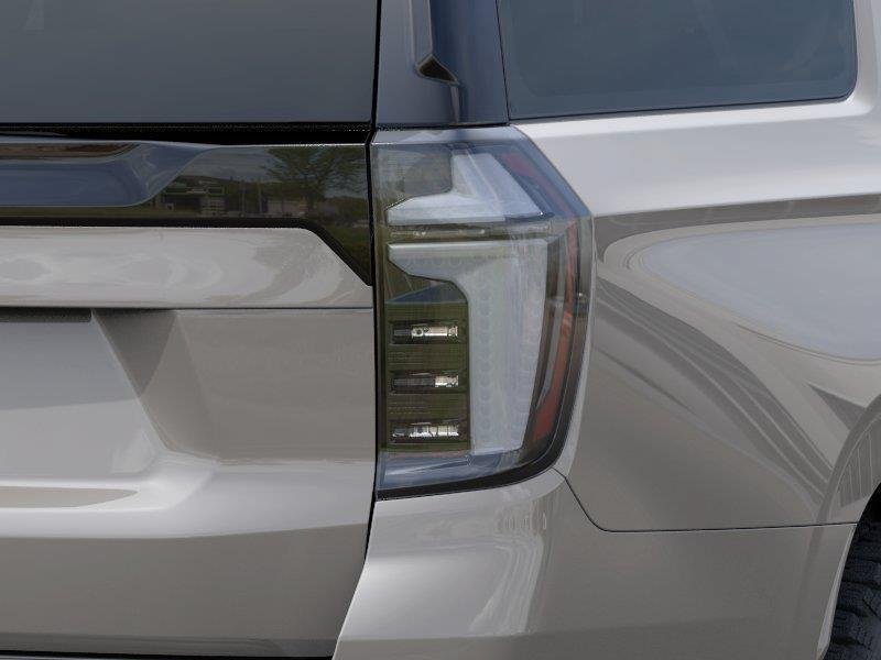 New 2027 Chevrolet Suburban Z71 w/ Comfort Package AWD/4WD image 11