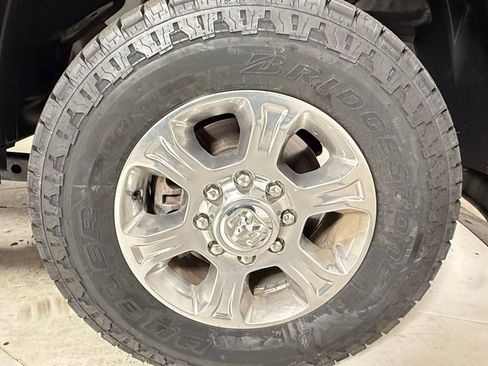 Used 2024 RAM 2500 Big Horn image 10