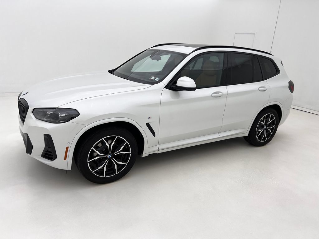 Certified 2023 BMW X3 xDrive30i w/ M Sport Package AWD/4WD image 5