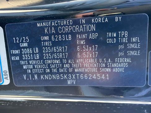 New 2026 Kia Carnival FWD image 30