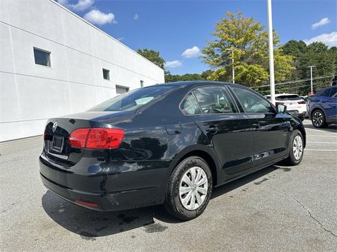 Used 2014 Volkswagen Jetta S image 5