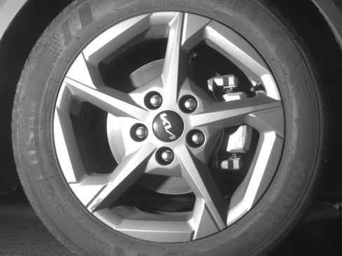 Used 2025 Kia K4 LXS image 13