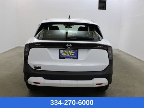 New 2026 Nissan Kicks S image 3