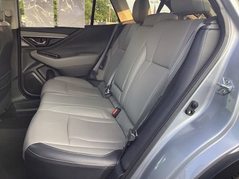 Used 2024 Subaru Outback Limited AWD/4WD image 15