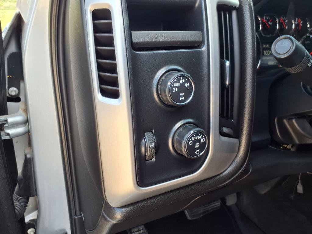 Used 2014 GMC Sierra 1500 SLE w/ SLE Value Package AWD/4WD image 8