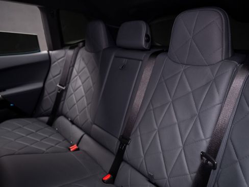 Used 2024 BMW iX xDrive50 w/ Premium Package image 65