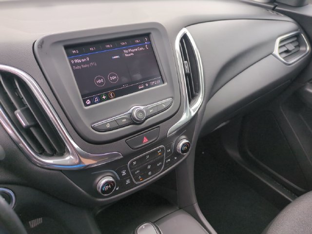 Used 2020 Chevrolet Equinox LT w/ Driver Convenience Package FWD image 11