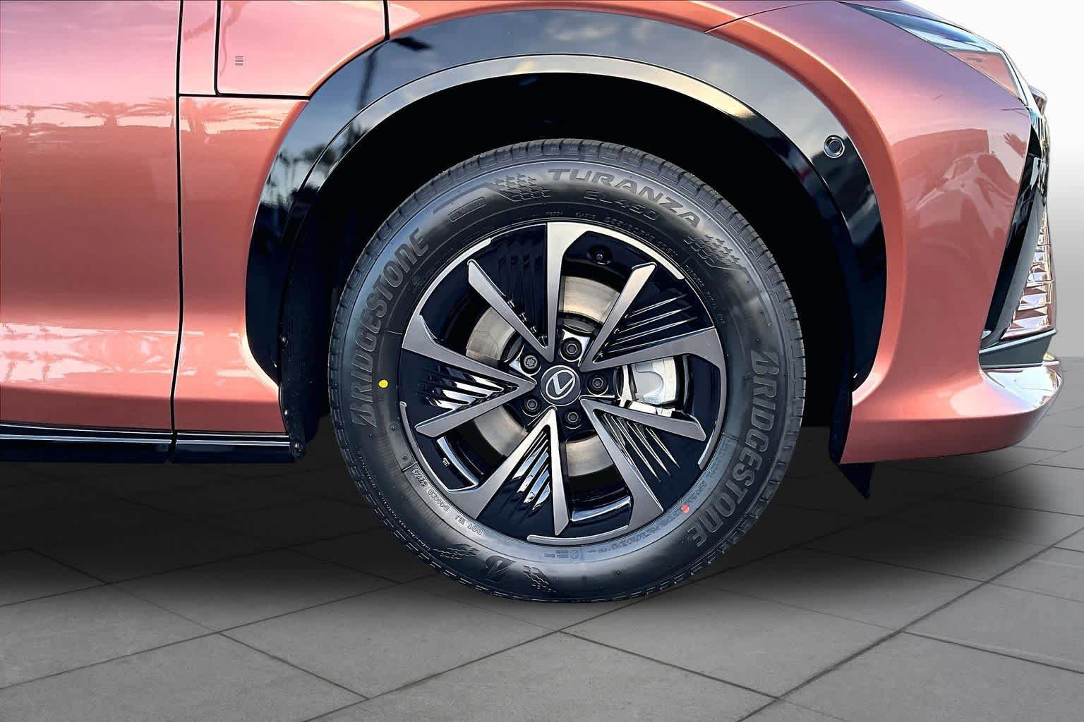 New 2026 Lexus RZ 350e 2WD w/ Technology Package image 9