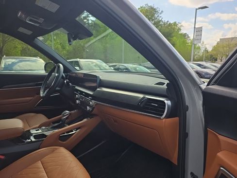 Used 2025 Kia Telluride SX X-Line image 14