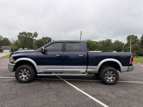 Used 2017 RAM 2500 Laramie w/ Snow Chief Group AWD/4WD image 3
