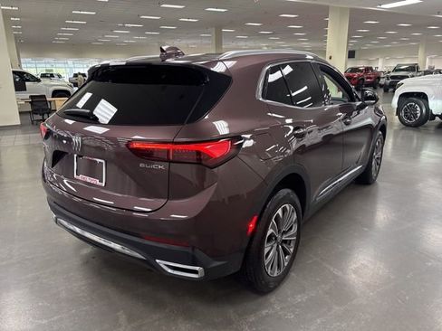 Used 2024 Buick Envision Preferred image 8