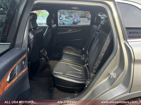 Used 2016 Lincoln MKX Reserve w/ Technology Package image 21