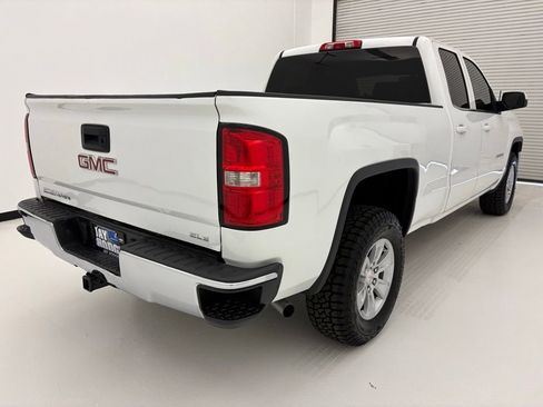 Used 2018 GMC Sierra 1500 SLE w/ SLE Value Package AWD/4WD image 19