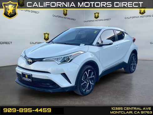 Used 2018 Toyota C-HR XLE image 1