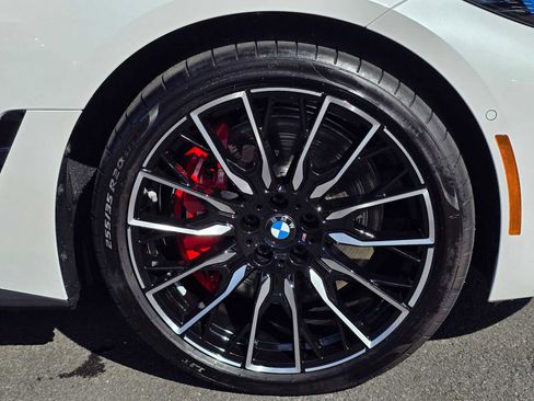 Used 2025 BMW i4 M50 AWD/4WD image 9