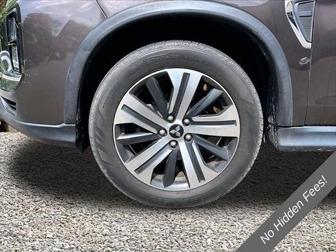 Used 2020 Mitsubishi Outlander Sport SE FWD image 9