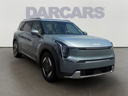 Used 2024 Kia EV9 Wind