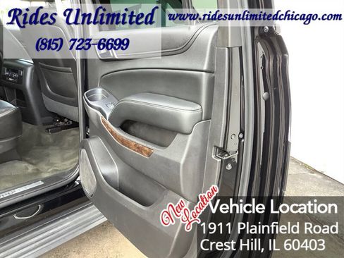 Used 2015 Chevrolet Suburban LT w/ Luxury Package image 28