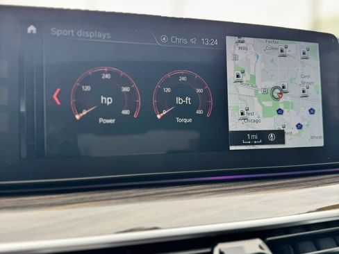 Used 2018 BMW M550i xDrive AWD/4WD image 33
