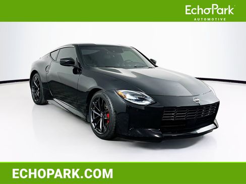 Used 2023 Nissan Z w/ Floor Mat Package (L93) RWD image 1