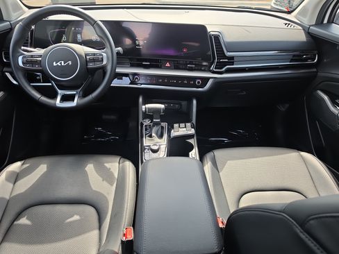 Certified 2023 Kia Sportage EX FWD image 12
