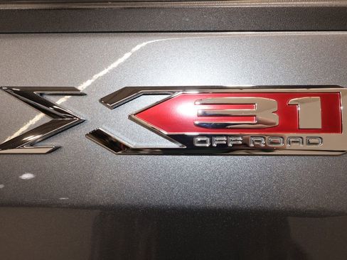 Certified 2021 GMC Sierra 1500 SLT w/ SLT Convenience Package image 39