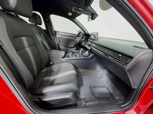 Used 2023 Honda Civic Sport image 28