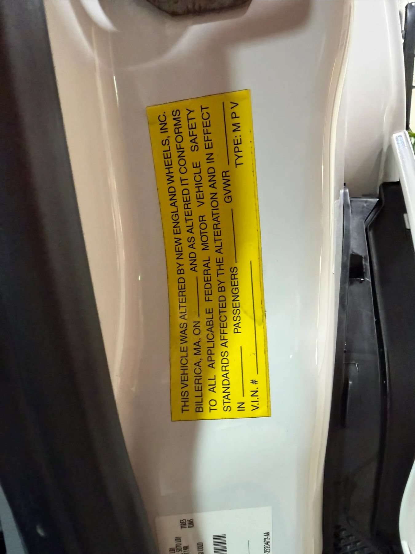 Used 2015 Ford Transit 150 XL RWD image 59