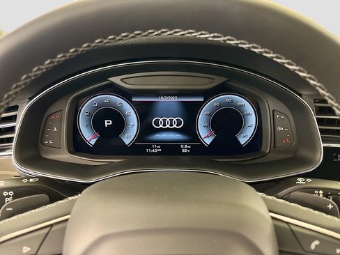 Used 2025 Audi Q7 3.0T Premium Plus AWD/4WD image 10