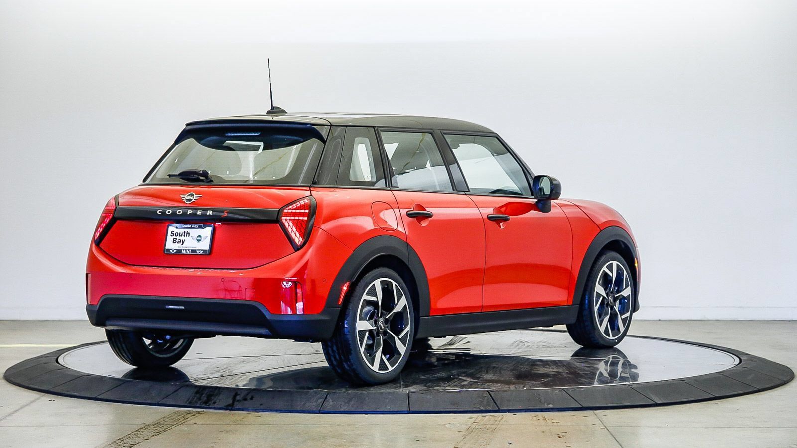 New 2026 MINI Cooper S FWD image 5